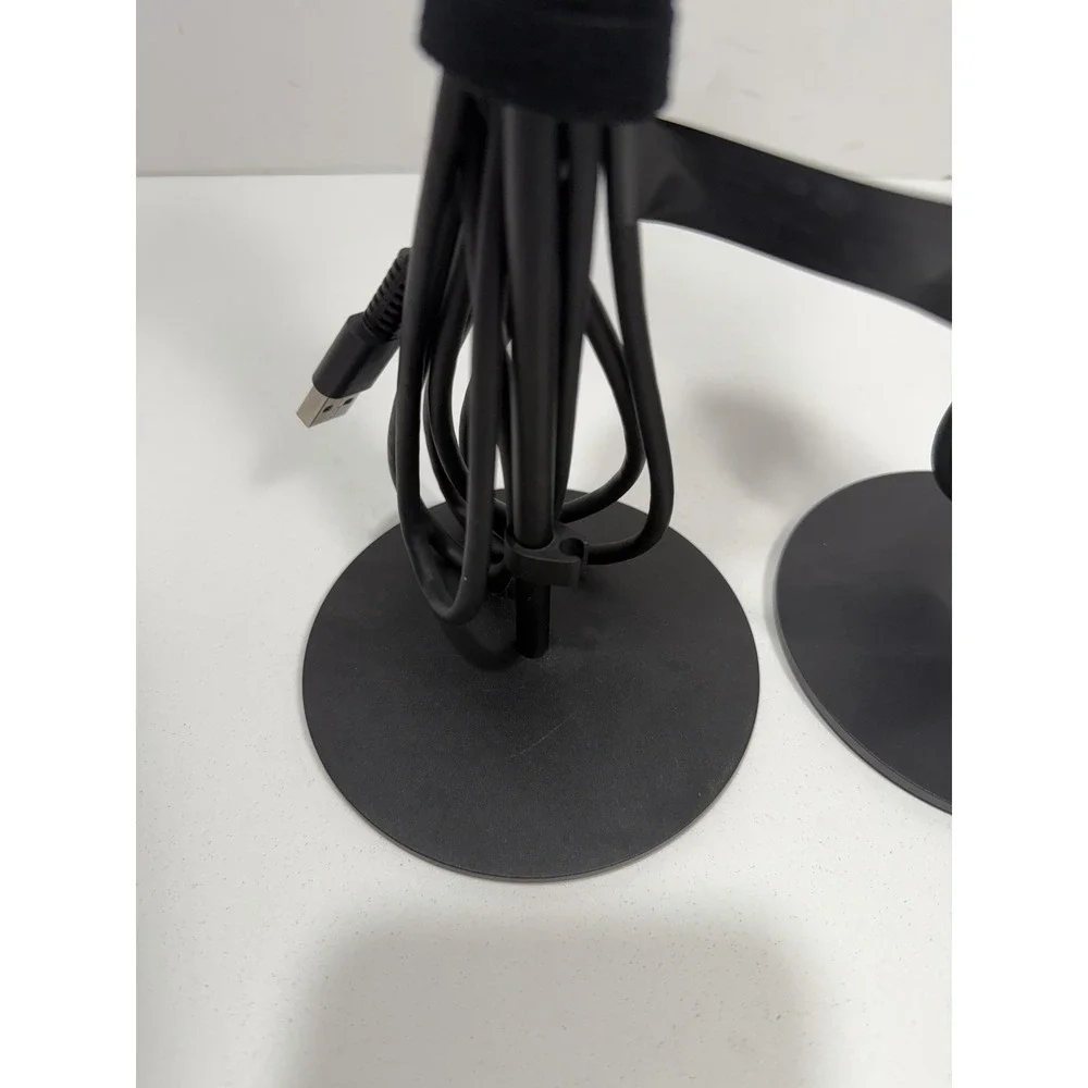 Pair 2 Genuine Oculus Rift Virtual Reality CV1‎ Sensor 3P-A, Black